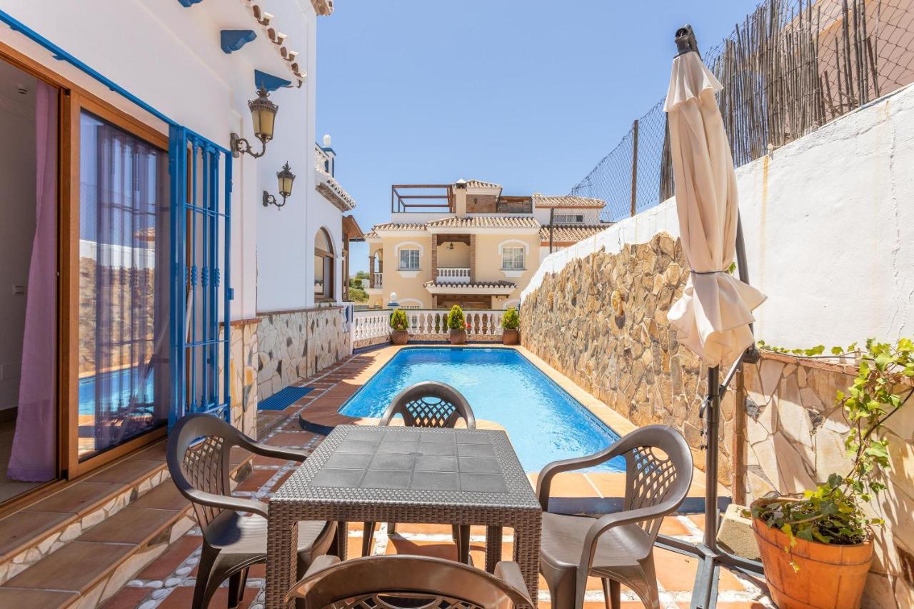 Apartamento con piscina privada Nerja Exterior foto